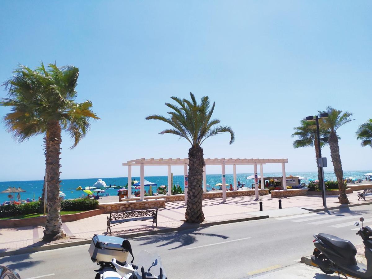 Apartamento Carvajal Beach フエンヒロラ エクステリア 写真